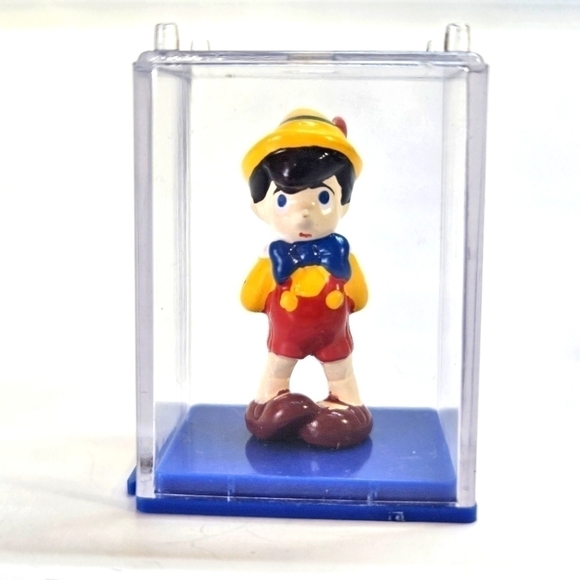 VINTAGE Yujin Mini Disney Pinocchio & Daisy Duck Dome Collectible Figures Set - Picture 4 of 4